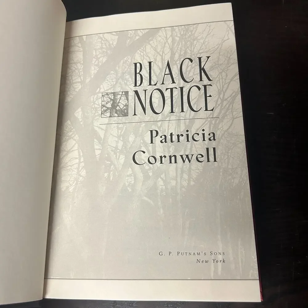 Unbranded black notice